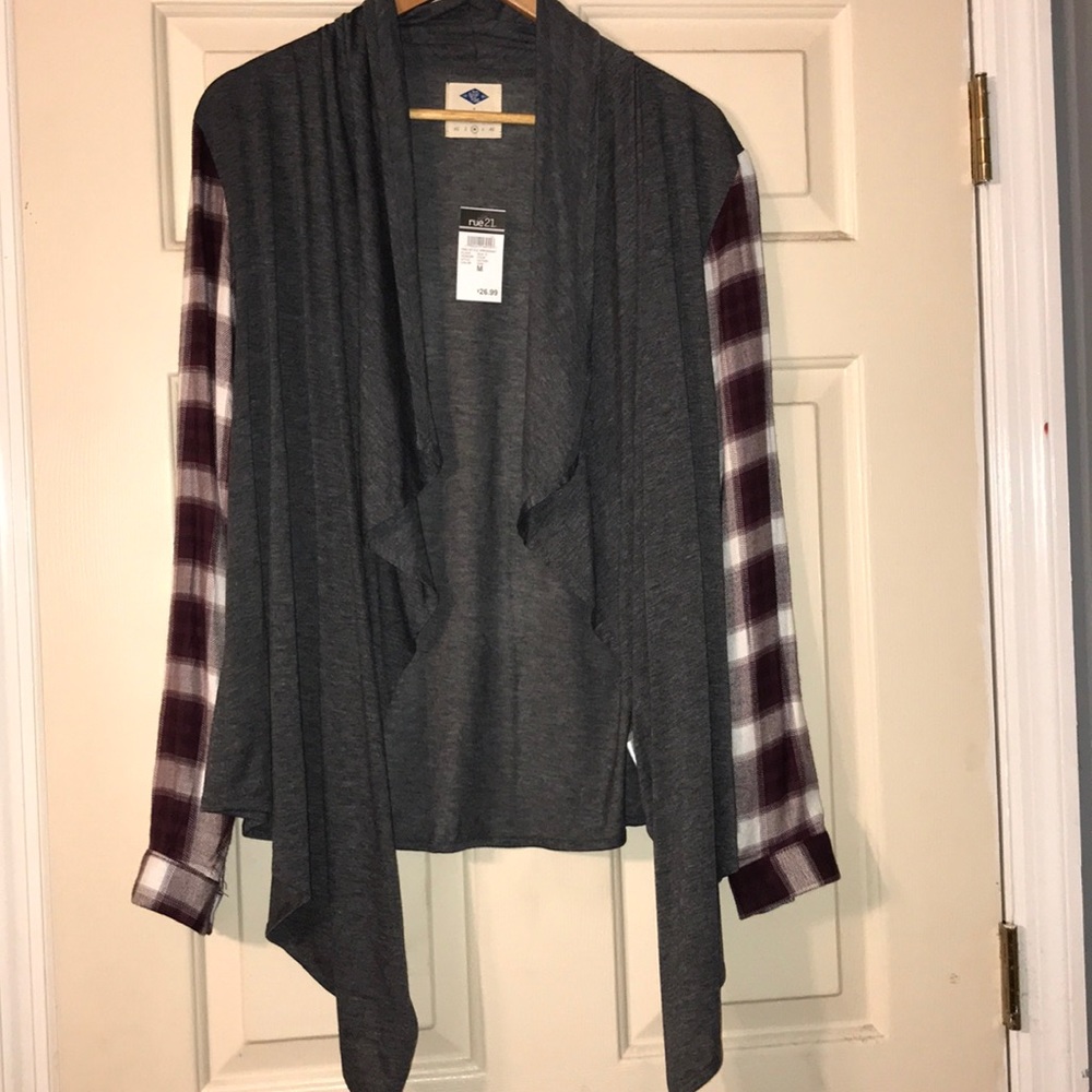 Rue21 grey and maroon flannel cardigan